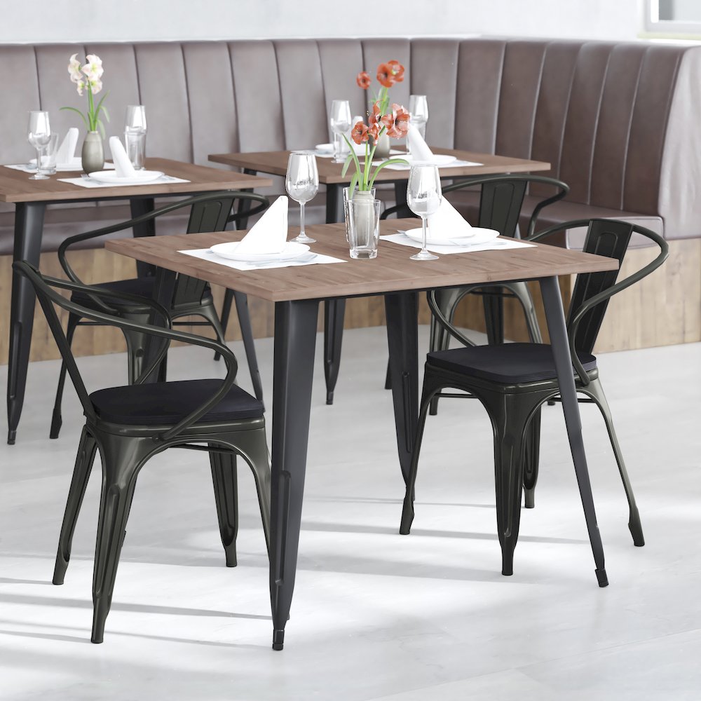 Black Metal Indoor-Outdoor Chair with Arms with Black Poly Resin Wood Seat