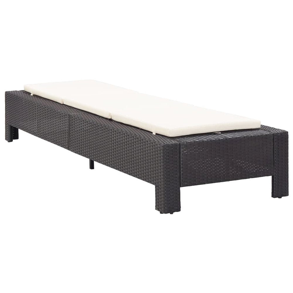 Sunbed Black rattan, cream white cushion