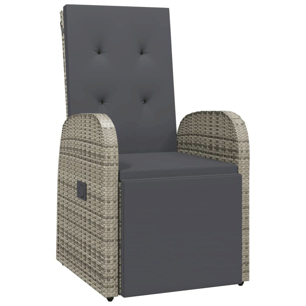 Armchair Grey PE Rattan Medium Adjustable Footrests Armchair