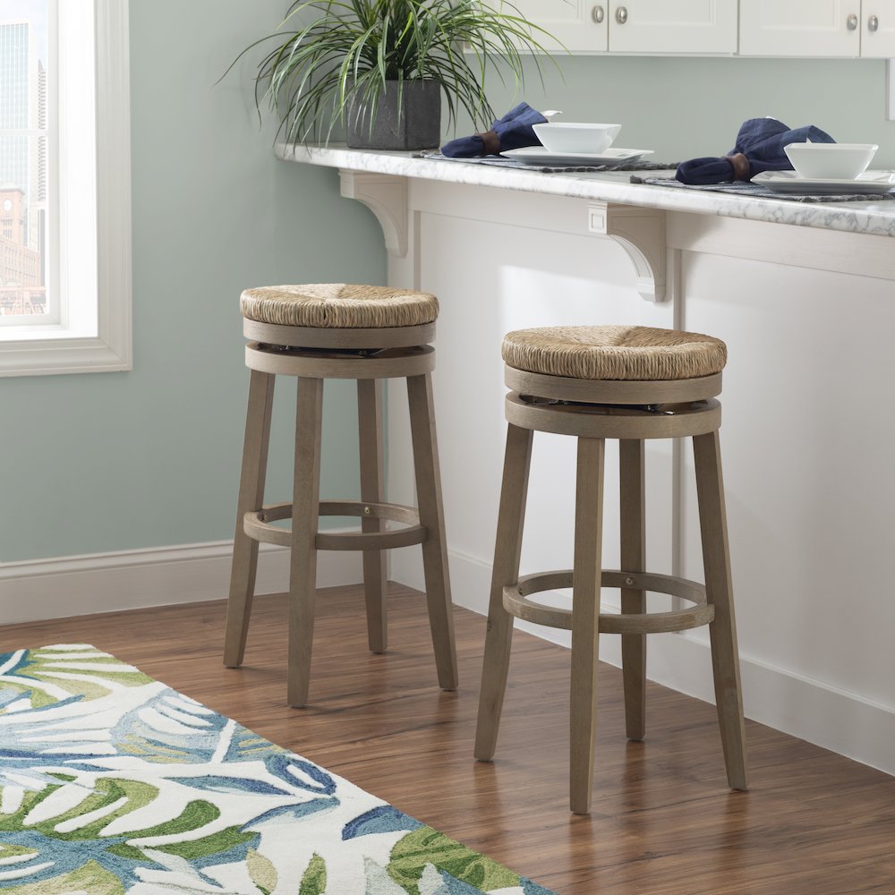 Morgan 31 in Barstool Natural