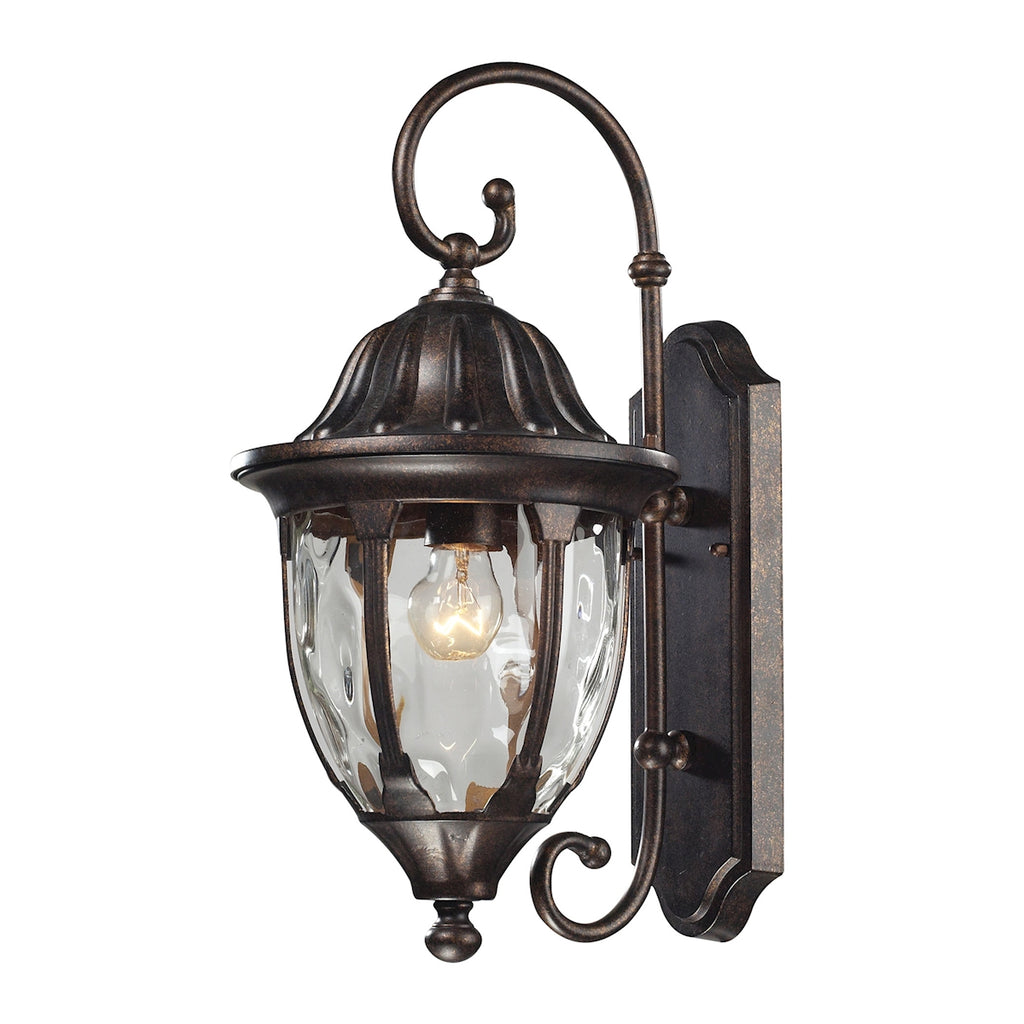 Glendale 1-Light Outdoor Wall Mount in Regal Bronze