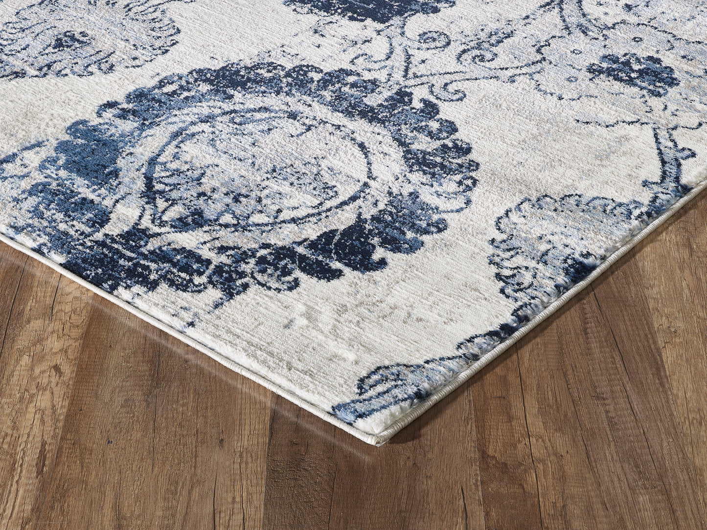 Mutli Medallion Distressed Ivory and Blue