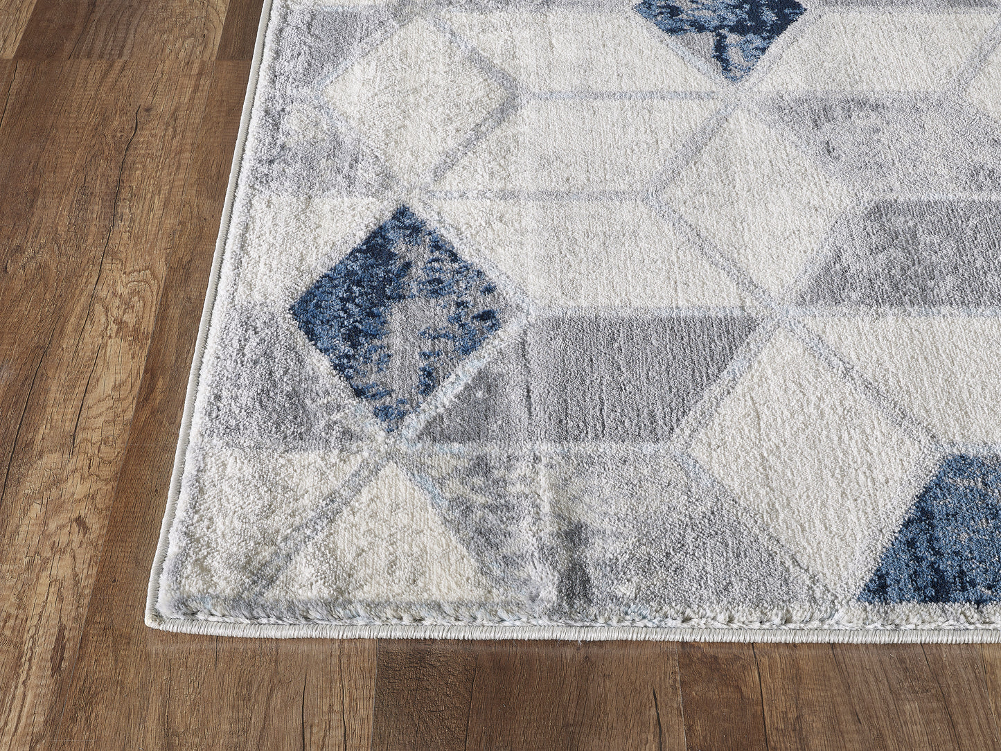 Geometric Cube Neutral Grey