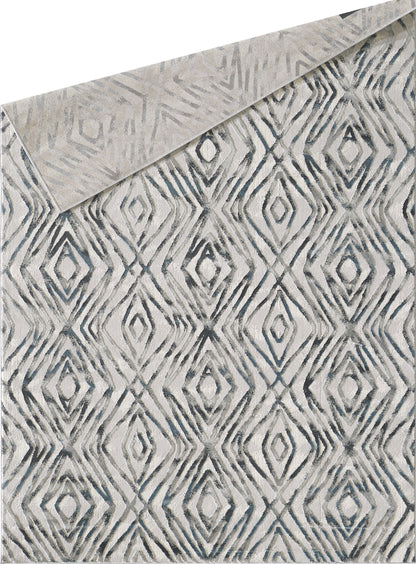 Multi-Diamond Grey